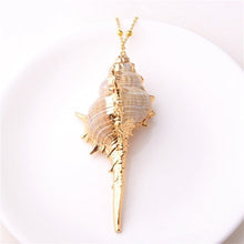 Load image into Gallery viewer, Vinswet 2019 Boho Conch Shell Necklace Conch Sea shell Necklace Pendant For Women Collier Femme Shell Cowrie Summer Jewelry